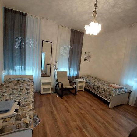 Gästewohnung mit Küche Magdeburg an der Elbe Exterior foto